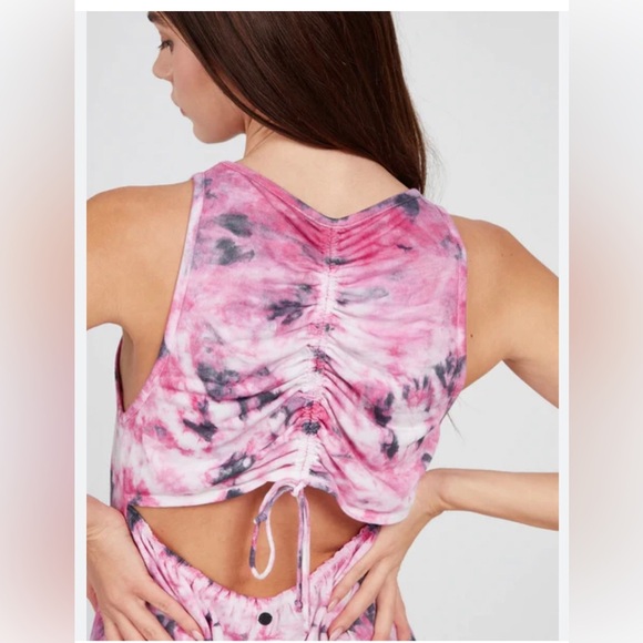Volcom Tiedoll Wave reversible‎ pink tie dye effect back cutout Dress size Small - Picture 10 of 10